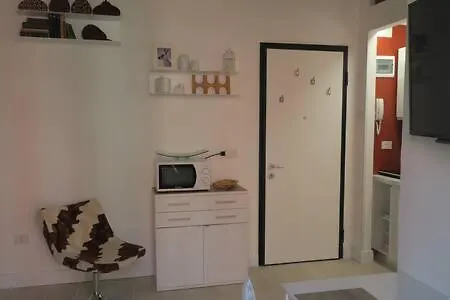 Studio Stazione Certosa *